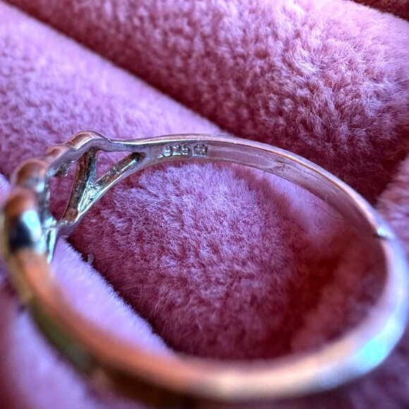 Sterling Silver Double Hearts Ring Size 6 Petite Simple Design 925 Stamped - Picture 11 of 11